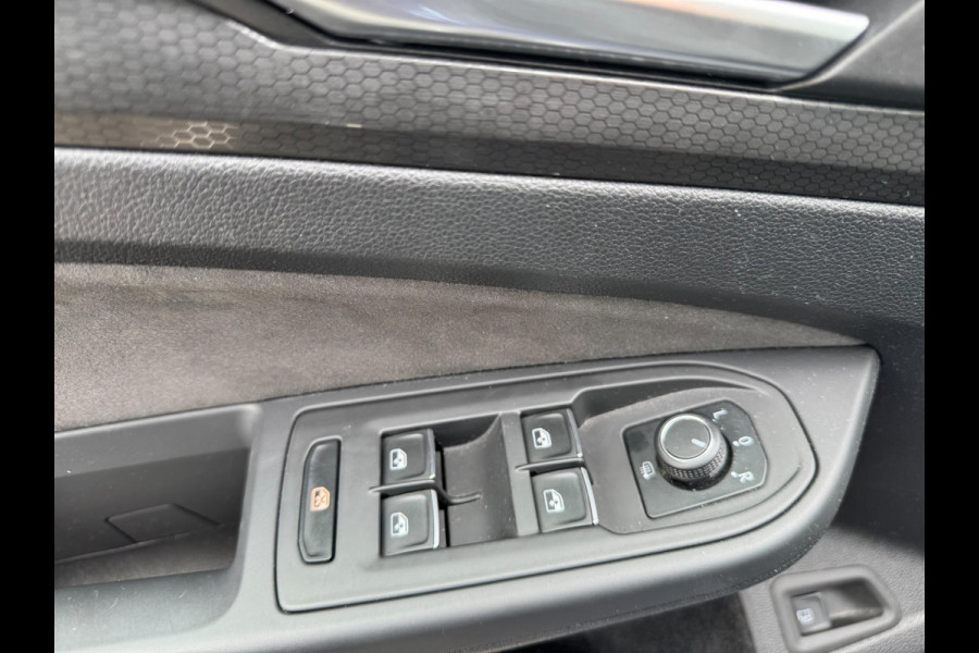Volkswagen Golf 1.4 eHybrid GTE IQ Led Camera Sfeerverlichting 2022