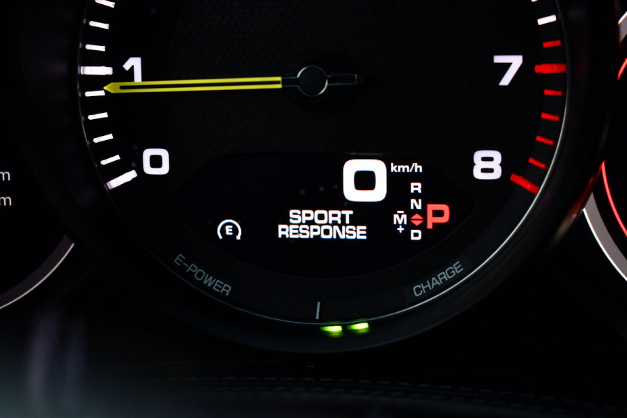 Porsche Panamera Sport Turismo 2.9 4 E-Hybrid Pano Chrono Design HUD Bose ACC 21inch 4WS