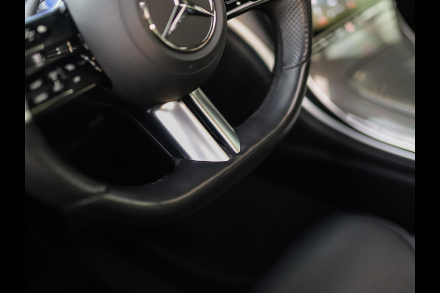 Mercedes-Benz C-Klasse 300 e AMG Line | Leder | Camera | Stoelverw. | Pano