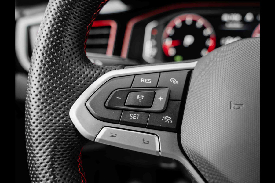 Volkswagen Polo GTI Edition 25 2.0TSI DSG | Leder | Beats | Camera