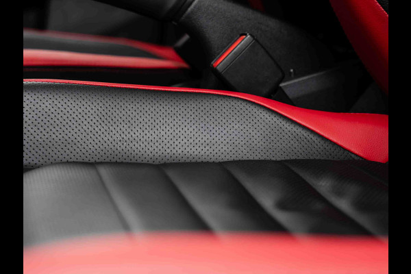 Volkswagen Polo GTI Edition 25 2.0TSI DSG | Leder | Beats | Camera