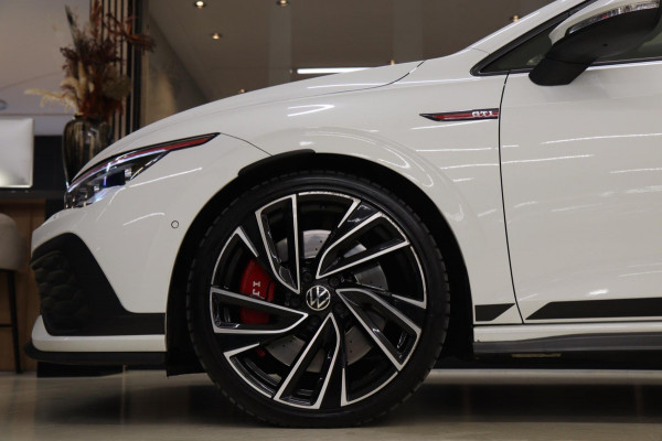 Volkswagen Golf 2.0 TSI GTI CLUBSPORT /PANO/NURBURGRING/H-K/IQ-LIGHT/MEMORY/VOLL