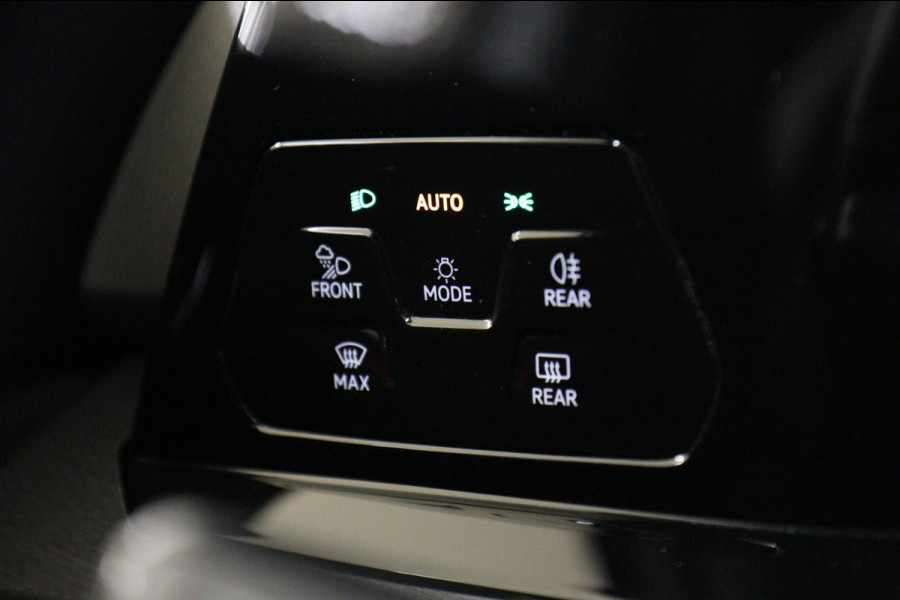 Volkswagen Golf 2.0 TSI GTI CLUBSPORT /PANO/NURBURGRING/H-K/IQ-LIGHT/MEMORY/VOLL