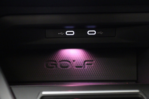 Volkswagen Golf 2.0 TSI GTI CLUBSPORT /PANO/NURBURGRING/H-K/IQ-LIGHT/MEMORY/VOLL