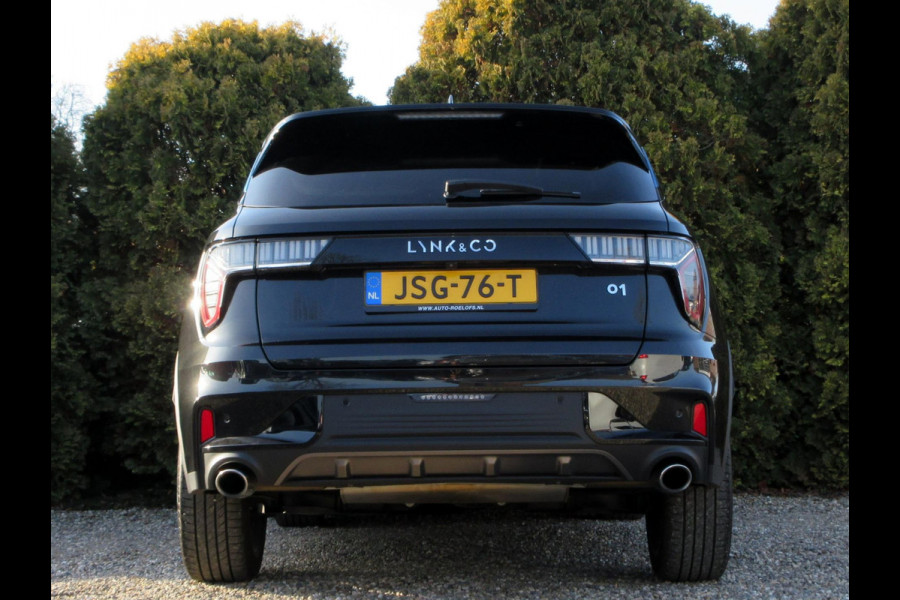 Lynk & Co 01 1.5 261PK*Carplay*Stuurverw.*Pano.dak*