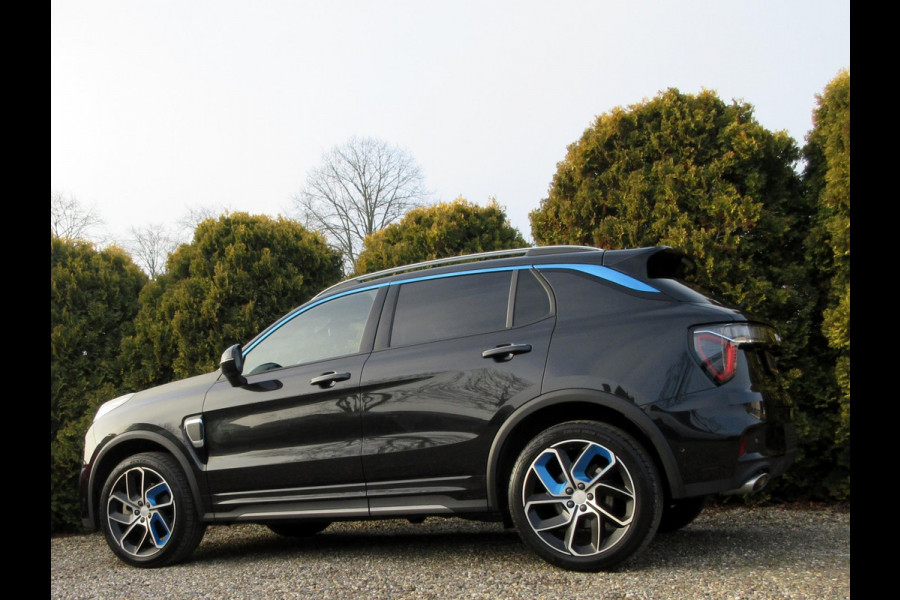 Lynk & Co 01 1.5 261PK*Carplay*Stuurverw.*Pano.dak*