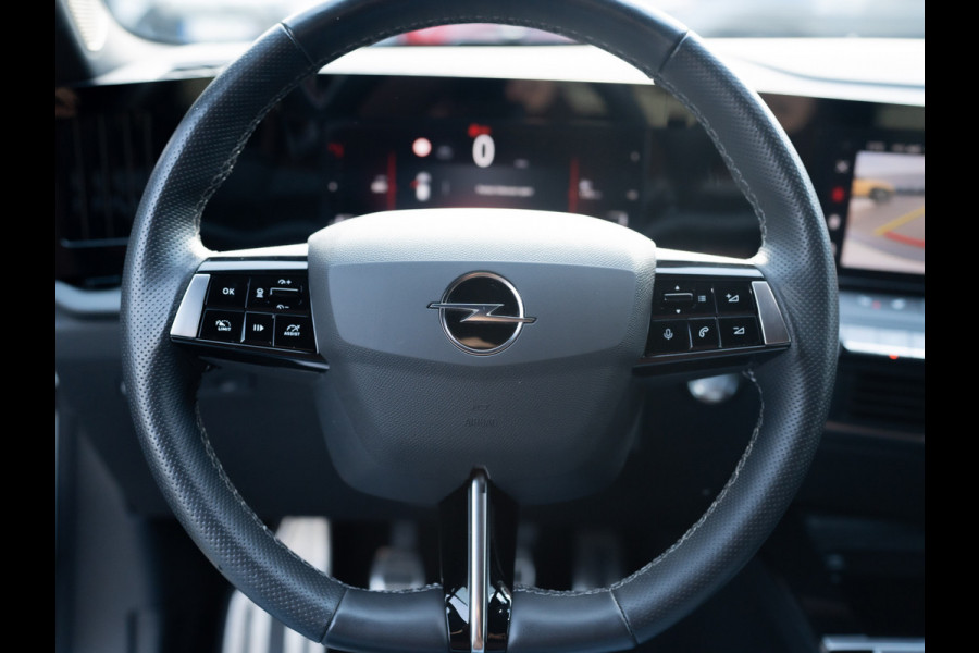 Opel Astra 1.2 130Pk GS Line | Keyless | 360 Camera | Stoel & Stuur verw. | Prijs Rijklaar!!