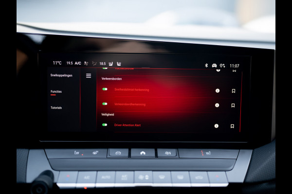 Opel Astra 1.2 130Pk GS Line | Keyless | 360 Camera | Stoel & Stuur verw. | Prijs Rijklaar!!