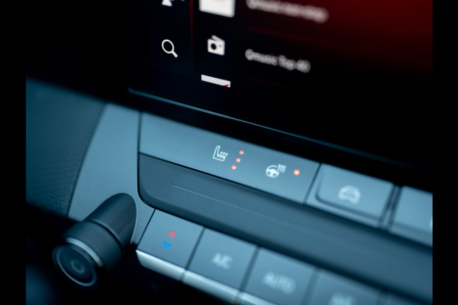 Opel Astra 1.2 130Pk GS Line | Keyless | 360 Camera | Stoel & Stuur verw. | Prijs Rijklaar!!