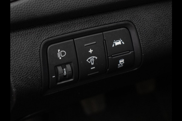 Hyundai i20 1.0 T-GDI Comfort Sport (APPLE CARPLAY,NAVI,CAMERA,CRUISE,PDC,LANE ASSIST,ELEKTRISCH PAKKET,SPORTSTOELEN,NETTE STAAT)