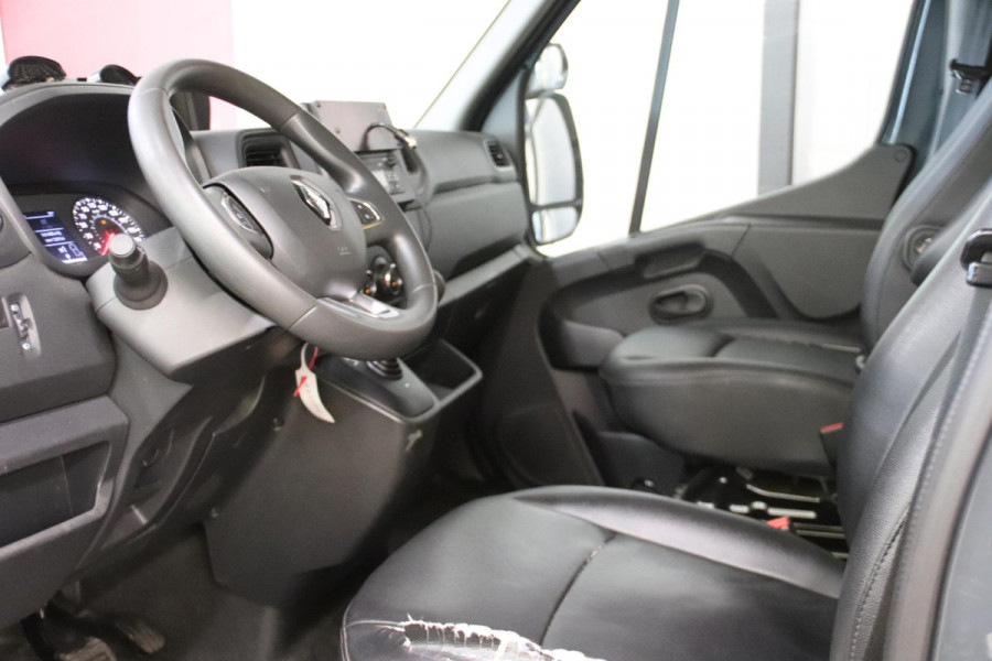 Renault Master T35 2.3 dCi 150 BAKWAGEN LOWINER AUTOMAAT