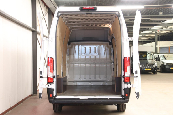 Peugeot Boxer 140PK L4H3 Financial Lease 595 euro per maand