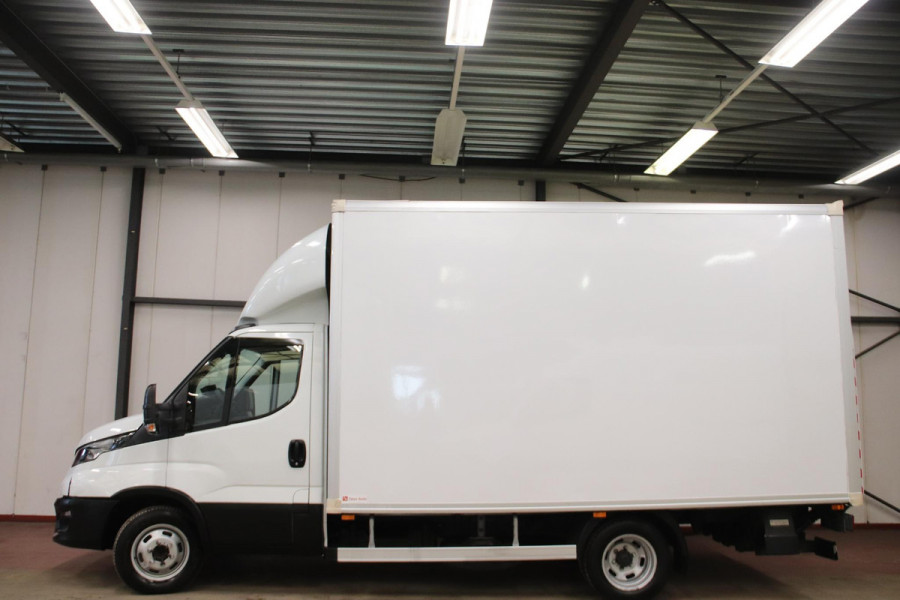 Iveco Daily 35C16 BAKWAGEN LAADKLEP ZIJDEUR Trekhaak 3500KG