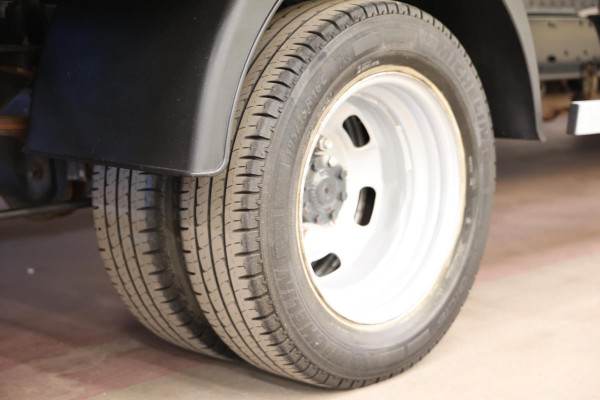 Iveco Daily 35C16 3.0 BAKWAGEN MET ZIJDEUR EN LAADKLEP