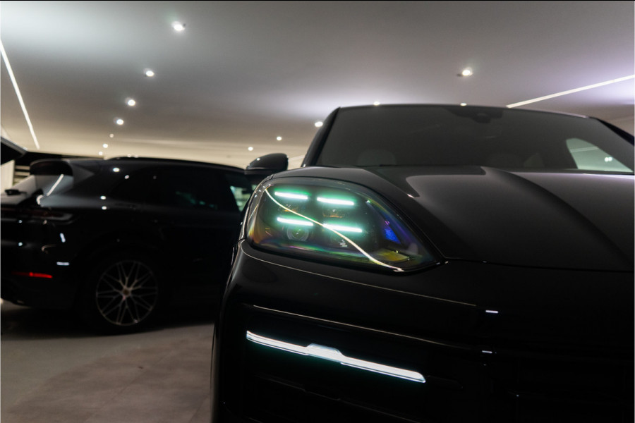Porsche Cayenne Coupé 3.0 E-Hybrid 462PK | InnoDrive | Bose | Bicolor | Sportchrono | VOL! Fabrieksgarantie