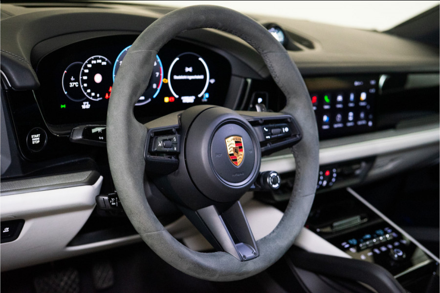 Porsche Cayenne Coupé 3.0 E-Hybrid 462PK | InnoDrive | Bose | Bicolor | Sportchrono | VOL! Fabrieksgarantie