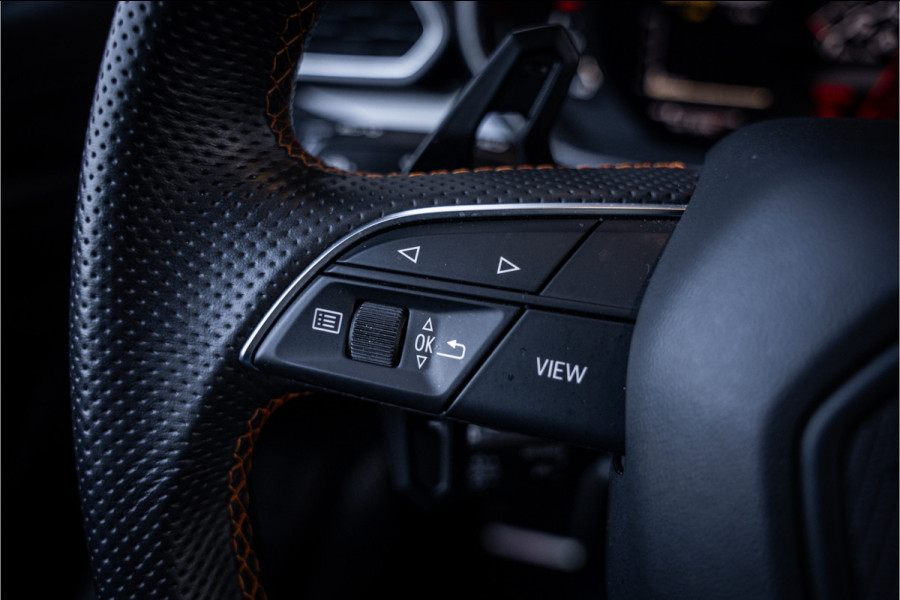 Lamborghini Urus 4.0 V8 - Panorama | B&O Adv. | 23 Inch | Carbon