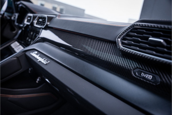 Lamborghini Urus 4.0 V8 - Panorama | B&O Adv. | 23 Inch | Carbon