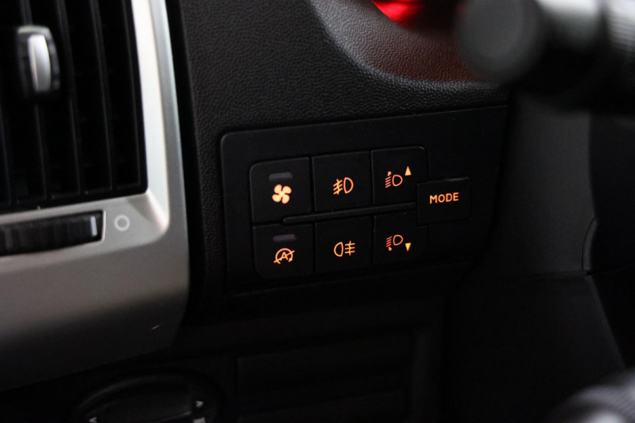 Peugeot Boxer 2.2 BlueHDI 9 Persoons Personenvervoer