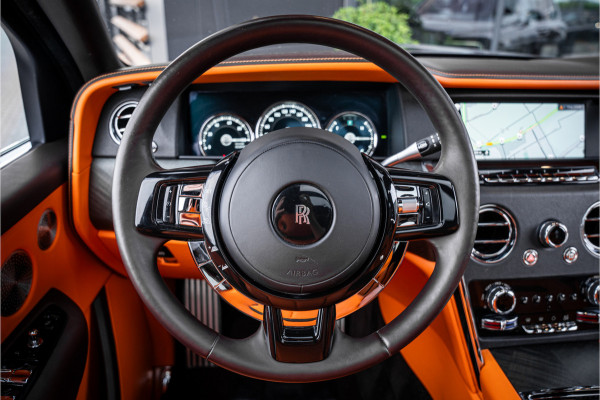 Rolls-Royce Cullinan 6.75 V12 - Panorama | Bespoke Audio | Massage | HUD | 360c