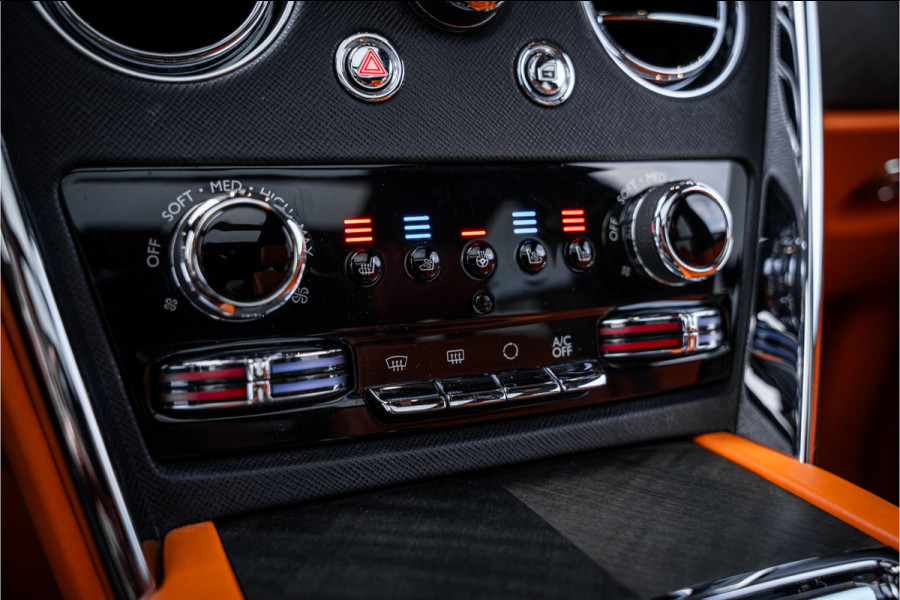 Rolls-Royce Cullinan 6.75 V12 - Panorama | Bespoke Audio | Massage | HUD | 360c