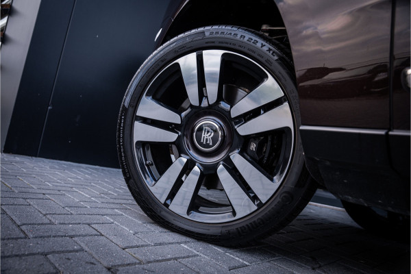 Rolls-Royce Cullinan 6.75 V12 - Panorama | Bespoke Audio | Massage | HUD | 360c