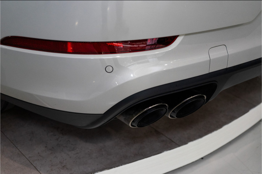 Porsche Cayenne Coupé 3.0 E-Hybrid 462PK | Cashmere | Pano | Bose | Lucht | Trekhaak | Chrono | VOL! Fabrieksgarantie