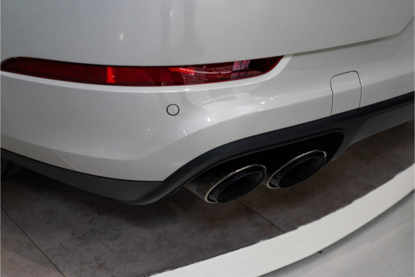 Porsche Cayenne Coupé 3.0 E-Hybrid 462PK | Cashmere | Pano | Bose | Lucht | Trekhaak | Chrono | VOL! Fabrieksgarantie