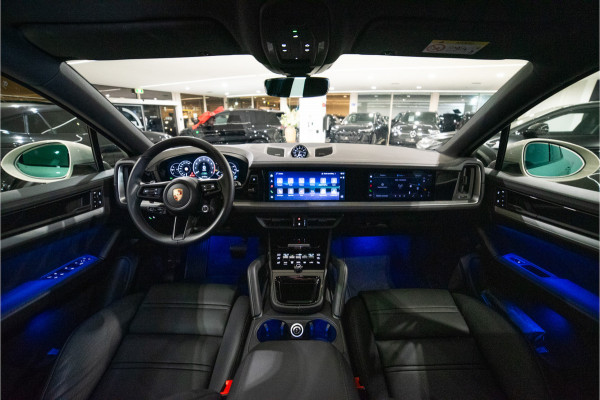 Porsche Cayenne Coupé 3.0 E-Hybrid 462PK | Cashmere | Pano | Bose | Lucht | Trekhaak | Chrono | VOL! Fabrieksgarantie