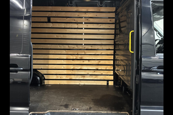 Volkswagen Crafter 30 2.0 TDI L3H3 Highline Airco|App Navi|Cruise Control|Camera|MF Stuurwiel