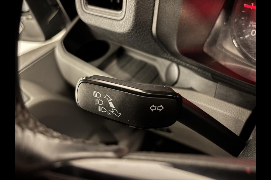 Volkswagen Crafter 30 2.0 TDI L3H3 Highline Airco|App Navi|Cruise Control|Camera|MF Stuurwiel