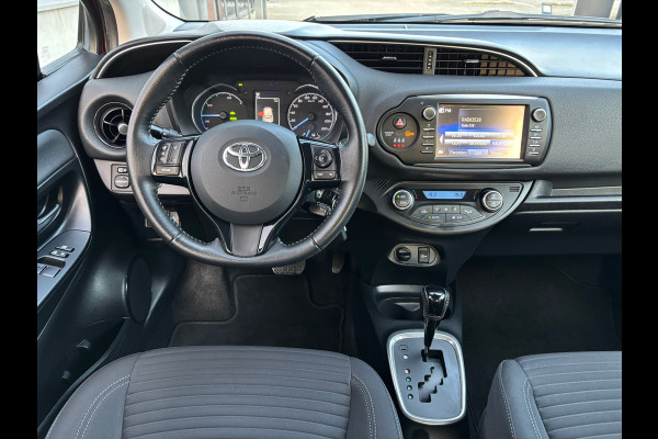 Toyota Yaris 1.5 Hybrid Design Sport / Camera / Stoelverwarming