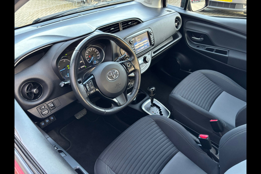 Toyota Yaris 1.5 Hybrid Design Sport / Camera / Stoelverwarming