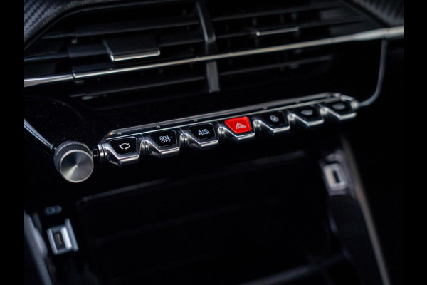 Peugeot 208 1.2 Active / Carplay / Cruise control / DAB