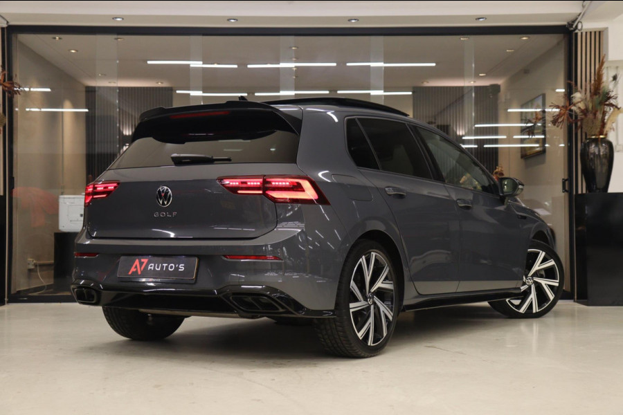 Volkswagen Golf 2.0 TSI 3XR-LINE/PANO/IQ-LGHIT/CARPLAY/STOELVER/CAM/VOL