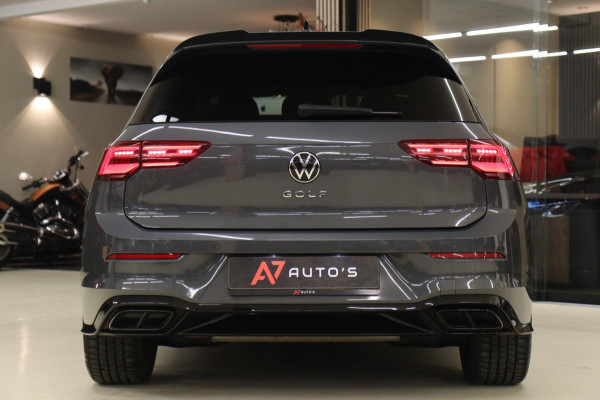 Volkswagen Golf 2.0 TSI 3XR-LINE/PANO/IQ-LGHIT/CARPLAY/STOELVER/CAM/VOL