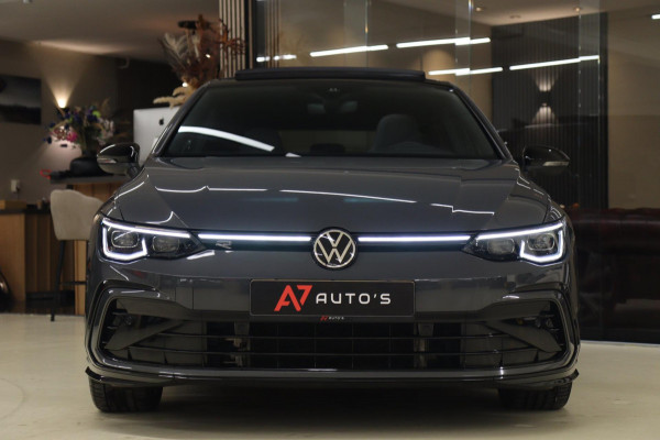 Volkswagen Golf 2.0 TSI 3XR-LINE/PANO/IQ-LGHIT/CARPLAY/STOELVER/CAM/VOL