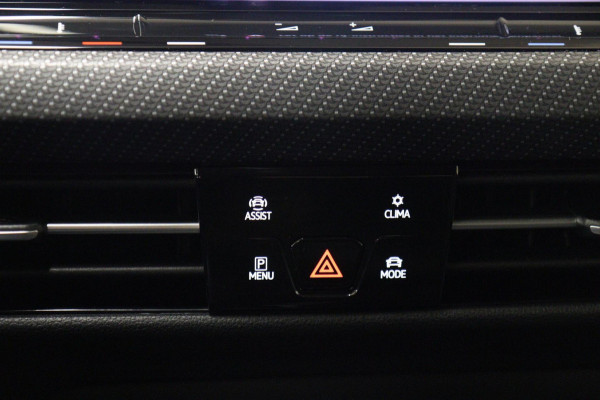 Volkswagen Golf 2.0 TSI 3XR-LINE/PANO/IQ-LGHIT/CARPLAY/STOELVER/CAM/VOL