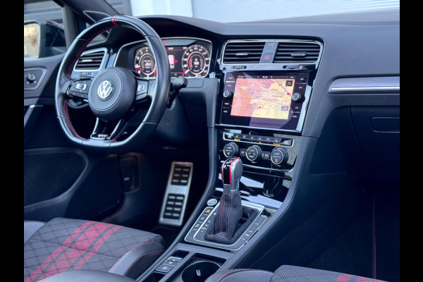 Volkswagen Golf 2.0 TSI GTI TCR Pano/Dynaudio/Keyless/Camera