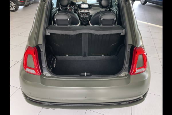 Fiat 500 0.9 TwinAir Turbo Sport Mat Groen Airco -  Cruise control - Bluetooth - Groot navigatiesysteem - Mistlampen voor - Licht metalen velgen 16 inch - Start/stop systeem - Stuur leder - Stuur multifunctioneel - Centrale deurvergrendeling met afstandsbediening