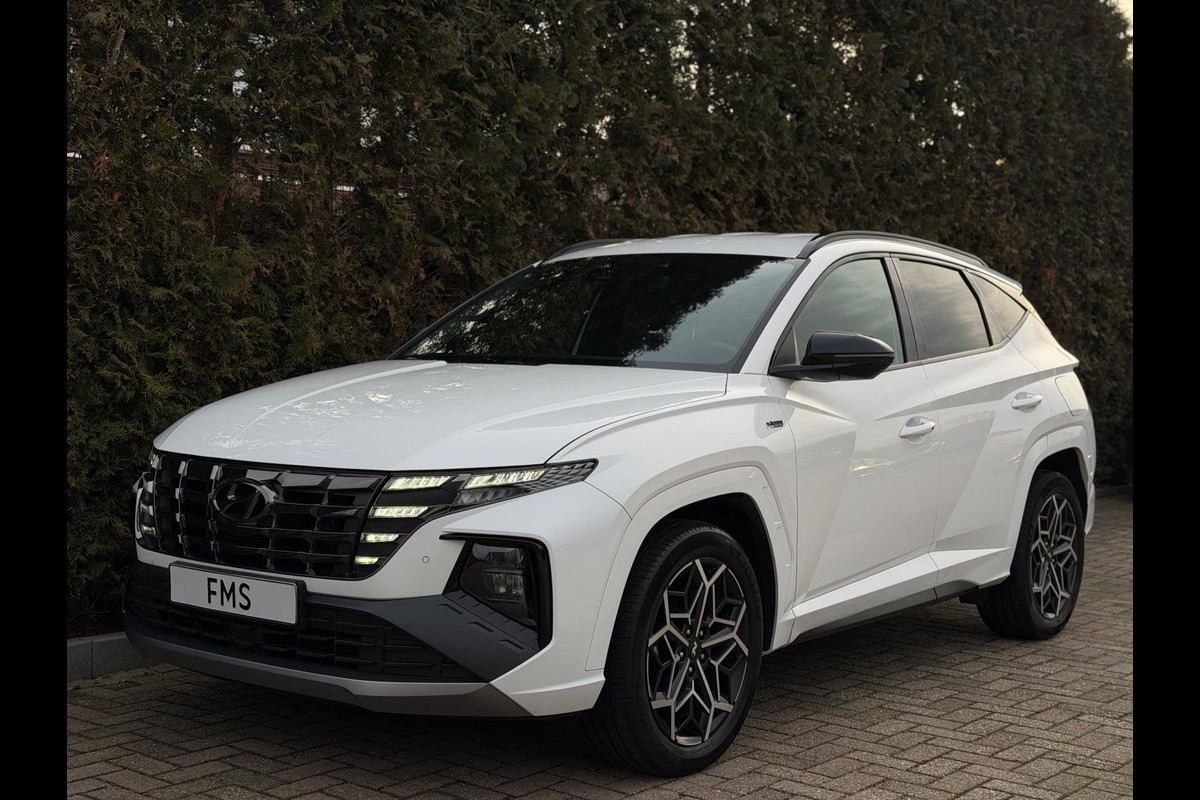 Hyundai Tucson 1.6 T-GDI HEV N Line Camera CarPlay 230pk