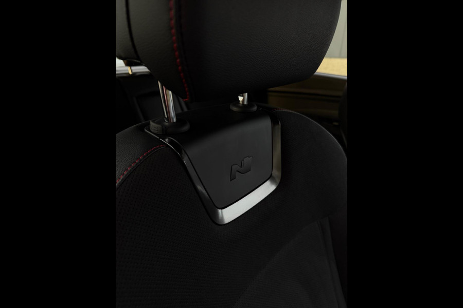 Hyundai Tucson 1.6 T-GDI HEV N Line Camera CarPlay 230pk