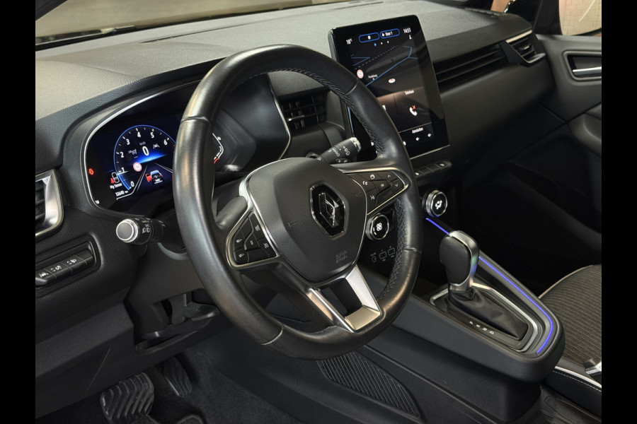 Renault Clio 1.3 TCe 130pk Aut | intens | Groot Navi | 17" | Stoelverwarming | Carplay | Cruise Control | 100% Dealer onderhouden!