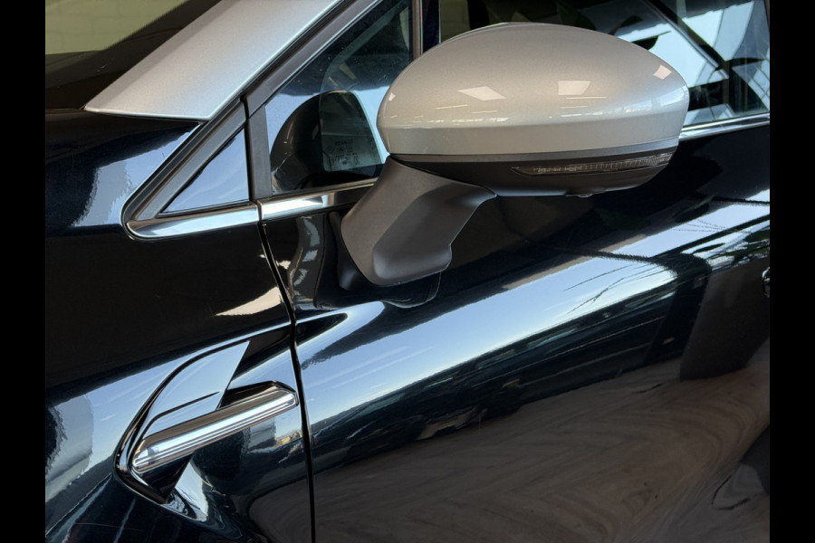 Renault Captur 1.3 TCe 155 AUT Edition One| Groot Navi | Trekhaak | Pano | Bose | 18" | 360 | Led | 100% Elk jaar onderhouden!