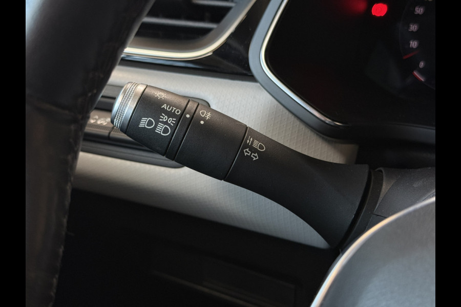 Renault Captur 1.3 TCe 155 AUT Edition One| Groot Navi | Trekhaak | Pano | Bose | 18" | 360 | Led | 100% Elk jaar onderhouden!