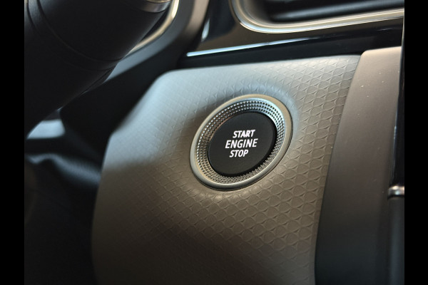 Renault Captur 1.3 TCe 155 AUT Edition One| Groot Navi | Trekhaak | Pano | Bose | 18" | 360 | Led | 100% Elk jaar onderhouden!