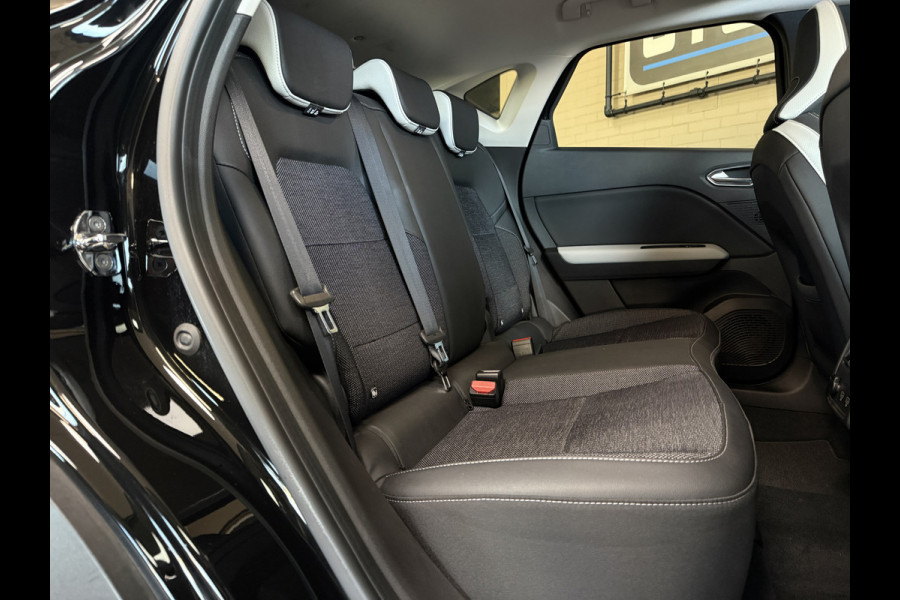 Renault Captur 1.3 TCe 155 AUT Edition One| Groot Navi | Trekhaak | Pano | Bose | 18" | 360 | Led | 100% Elk jaar onderhouden!