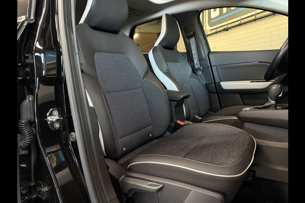 Renault Captur 1.3 TCe 155 AUT Edition One| Groot Navi | Trekhaak | Pano | Bose | 18" | 360 | Led | 100% Elk jaar onderhouden!