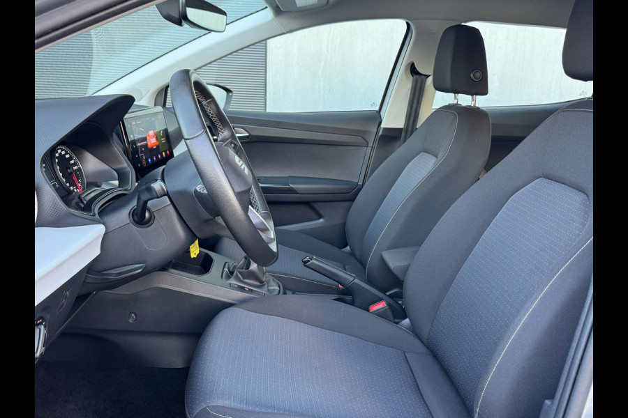Seat Ibiza 1.0 EcoTSI Style * Navigatie * Parkeersensoren * Climate Control * Lichtmetalen Velgen *