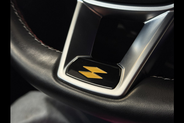 Renault Clio 1.3 TCe 130pk R.S. Line | VERKOCHT! Groot Navi | 17" | Camera | PDC V+A | Carplay | Led |